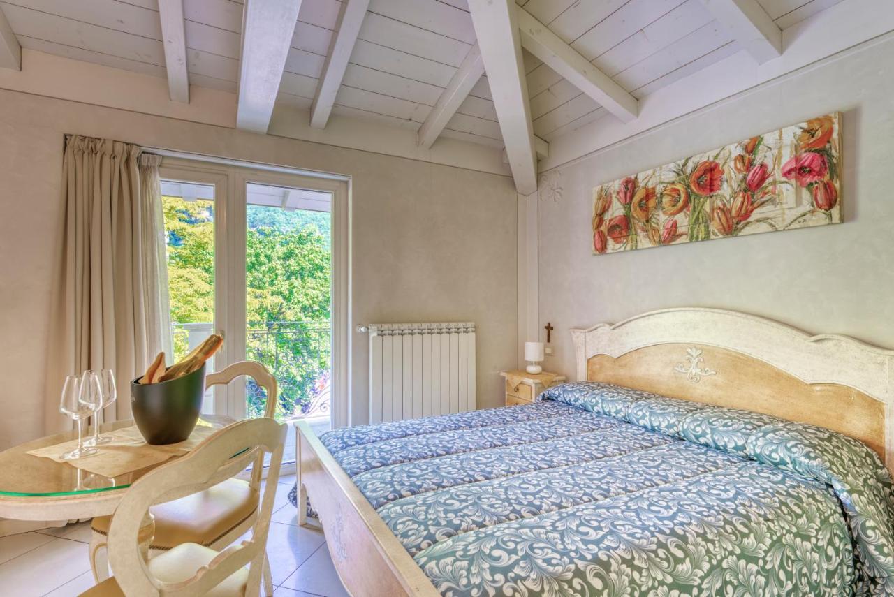 Villa Liberty Darfo Boario Terme Exterior foto